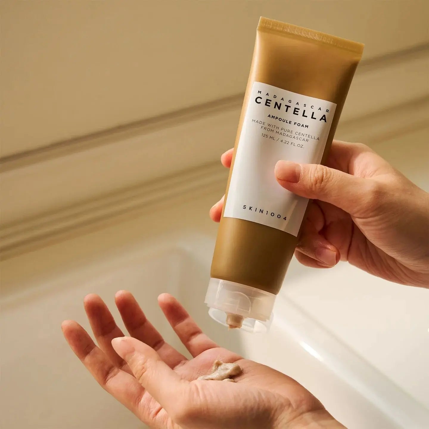 Skin1004 Madagascar Centella Mousse Nettoyante (125ml) Beautyseoul